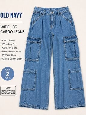 Old Navy Wide Leg Cargo Jeans Size 2 Petite Medium Wash High Rise